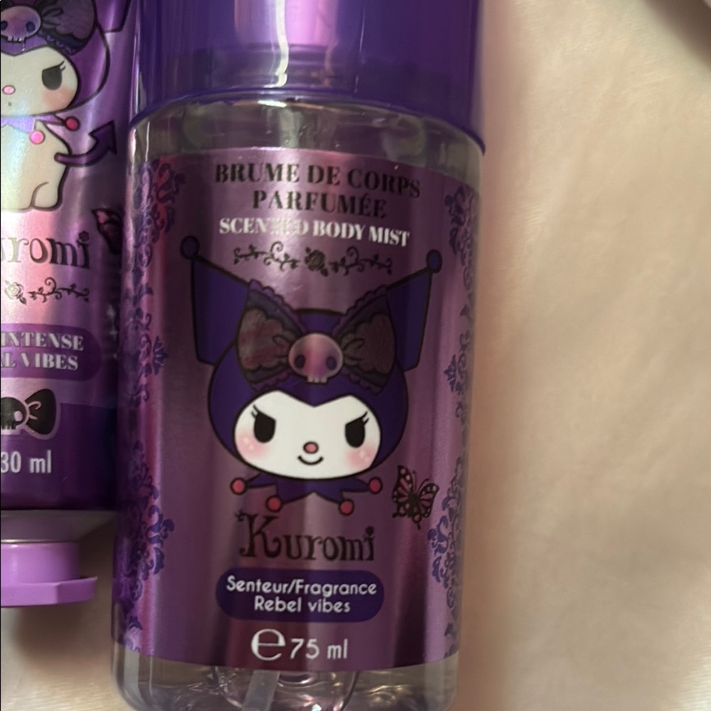 Hello Kitty Kids Bath & Skin Set - Red and Purple - Picture 5 of 8